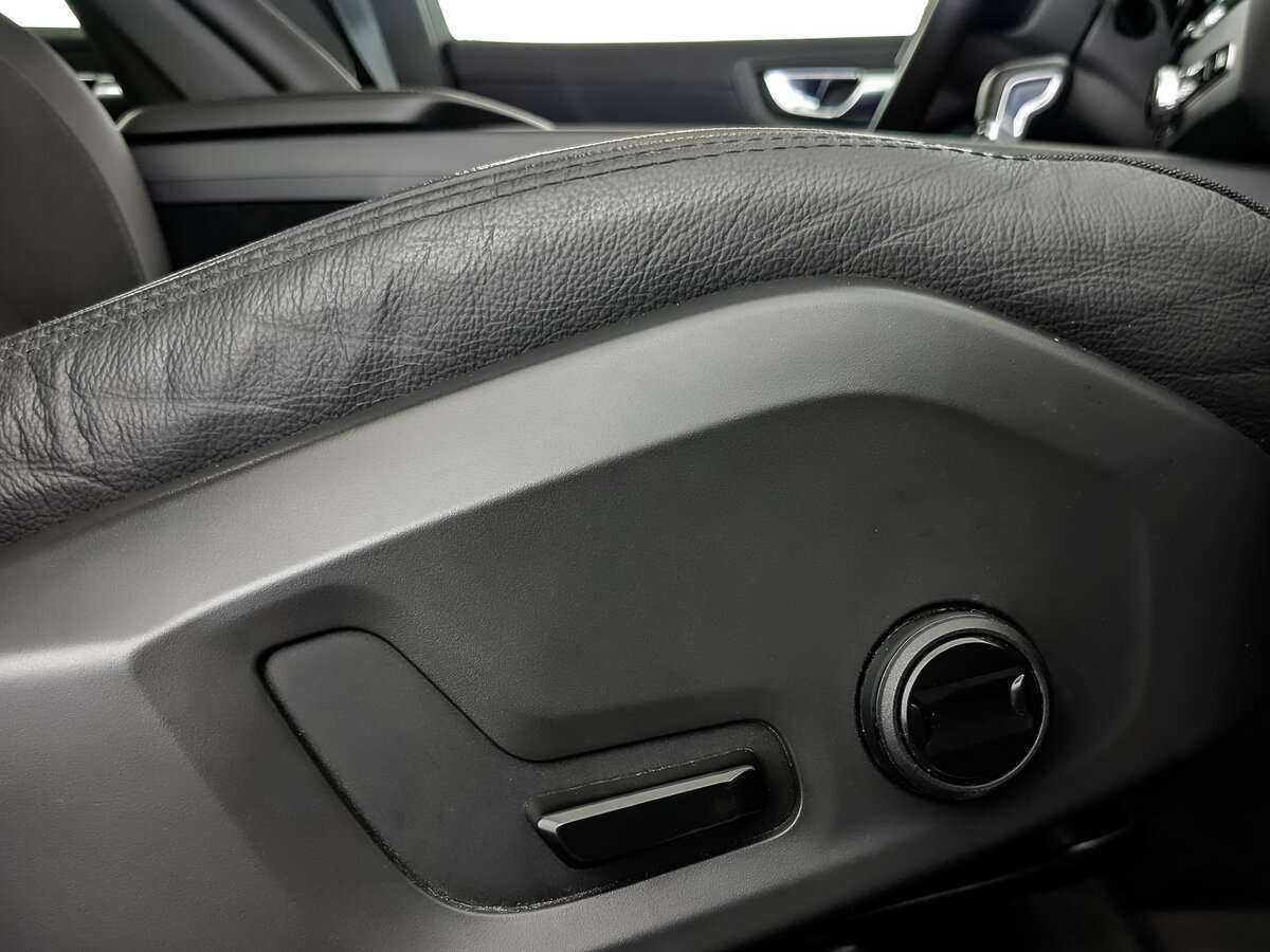 Купить Volvo XC60, 2021, 63 124 км, фото №23