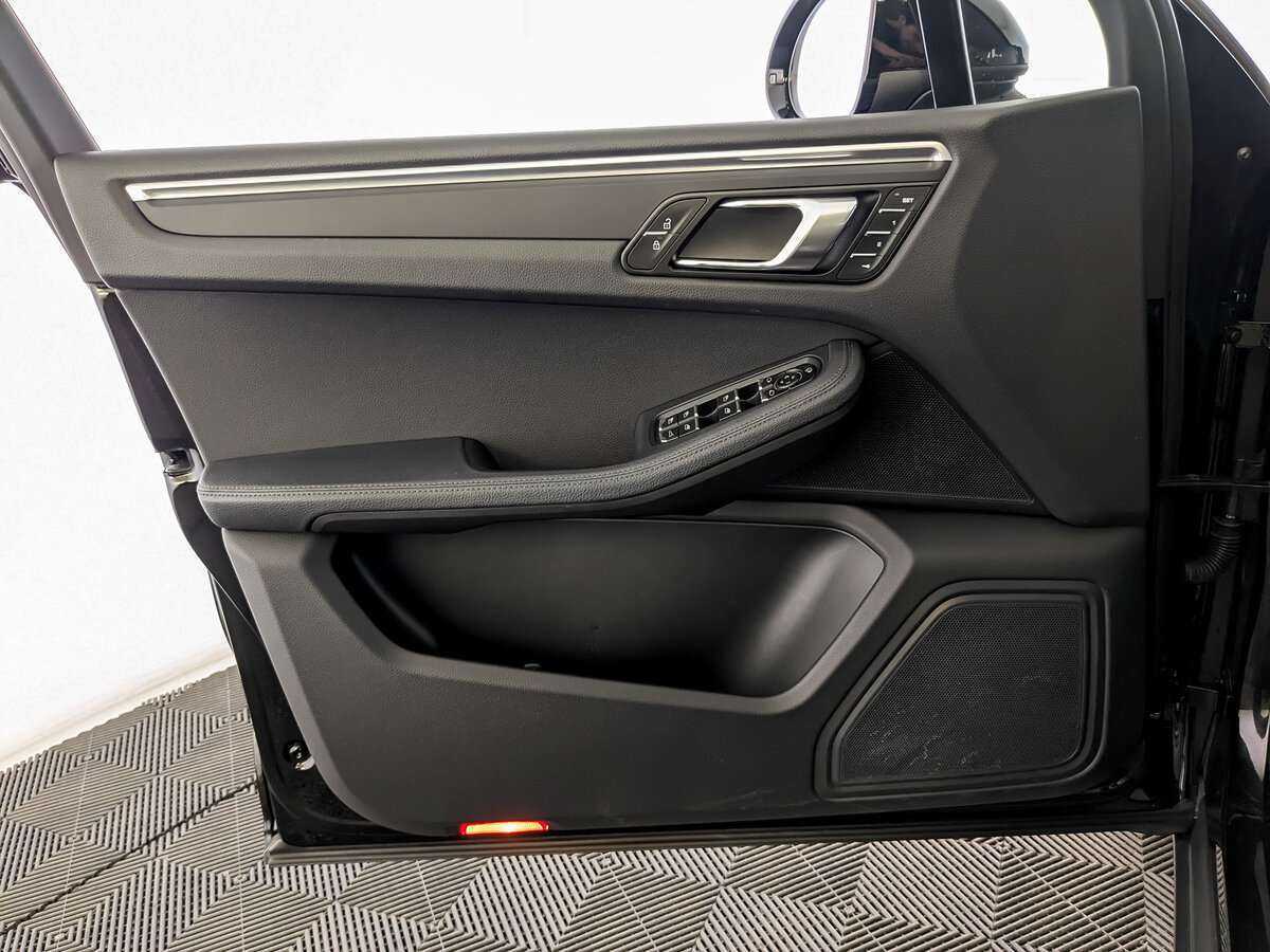Купить Porsche Macan, 2021, 33 240 км, фото №15