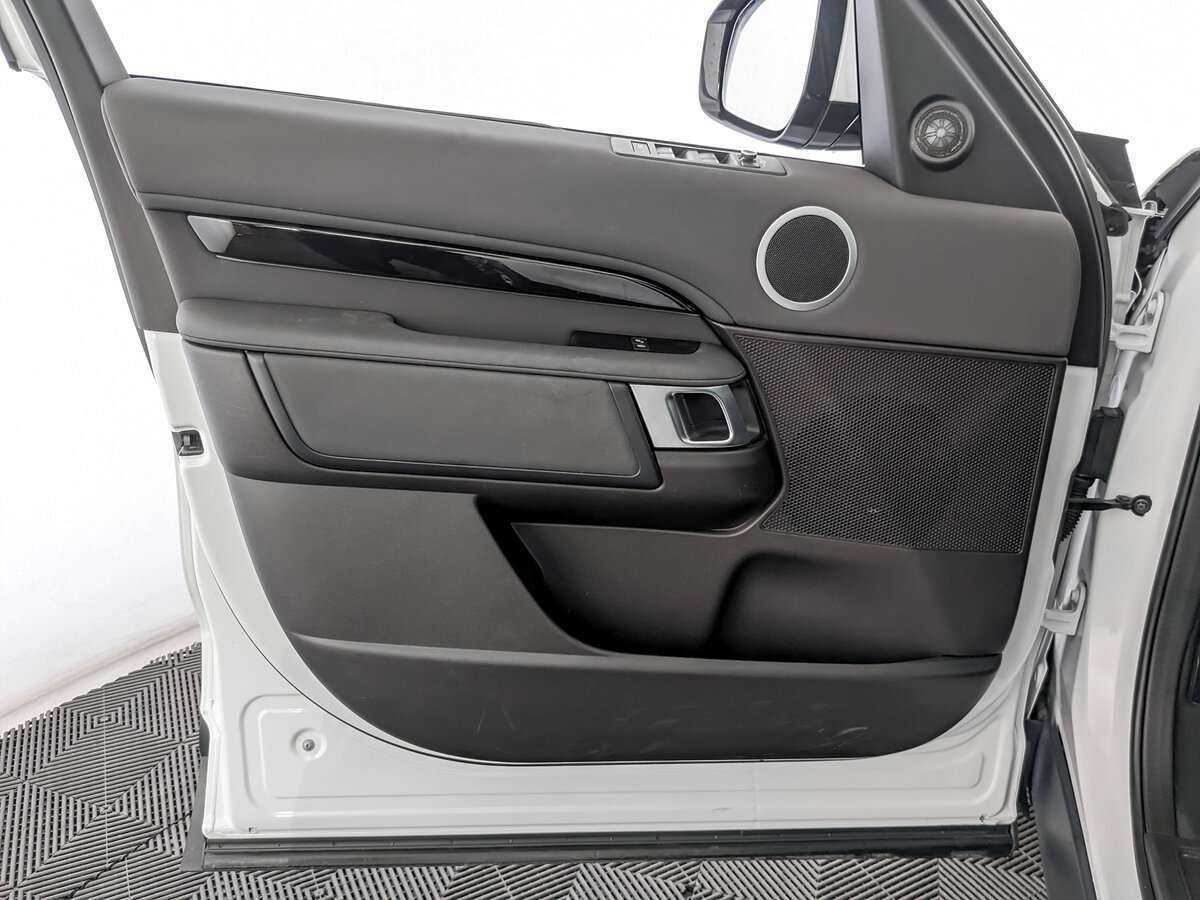 Купить Land Rover Discovery, 2018, 112 000 км, фото №13