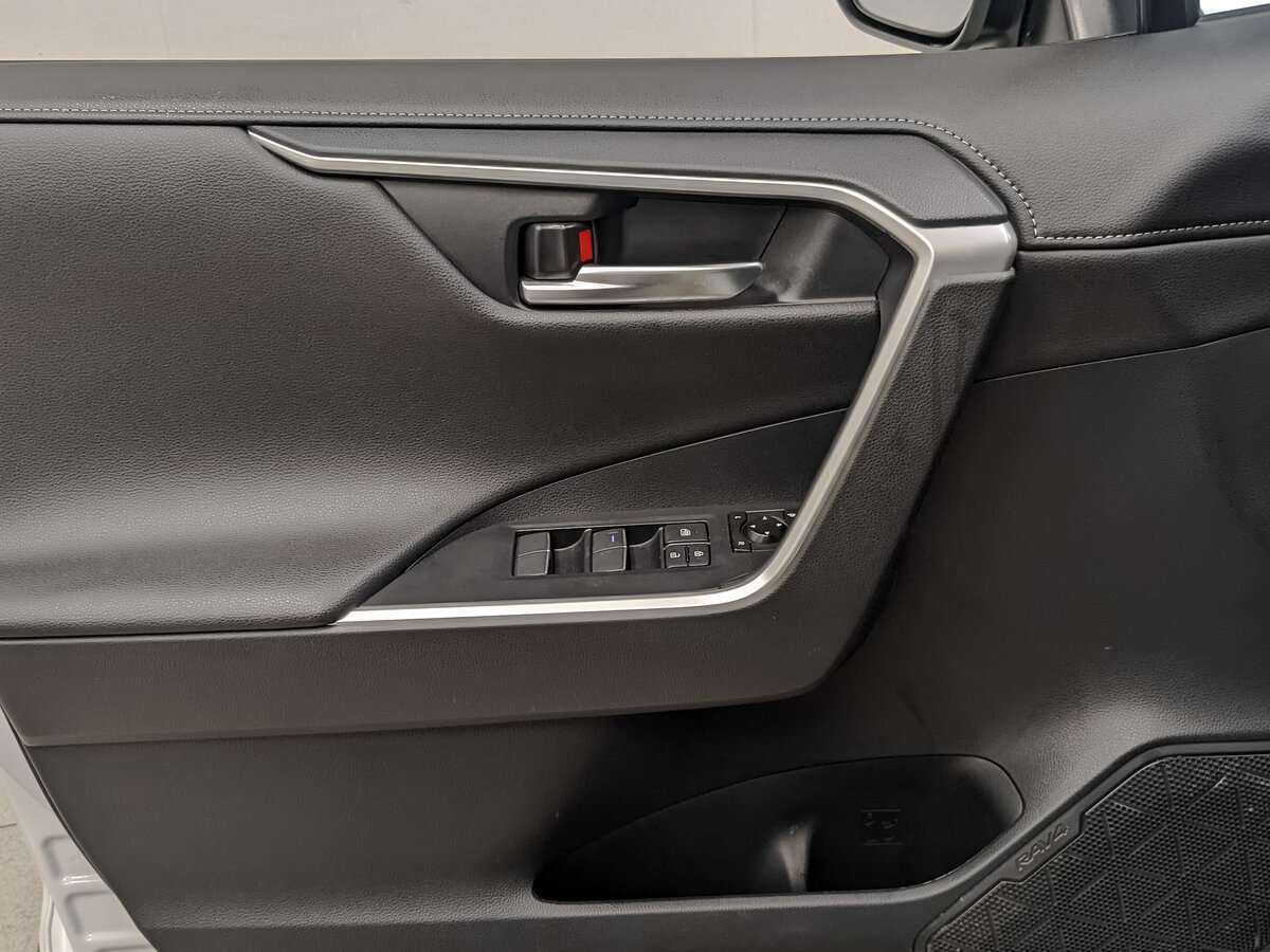 Купить Toyota RAV4, 2021, 24 900 км, фото №15