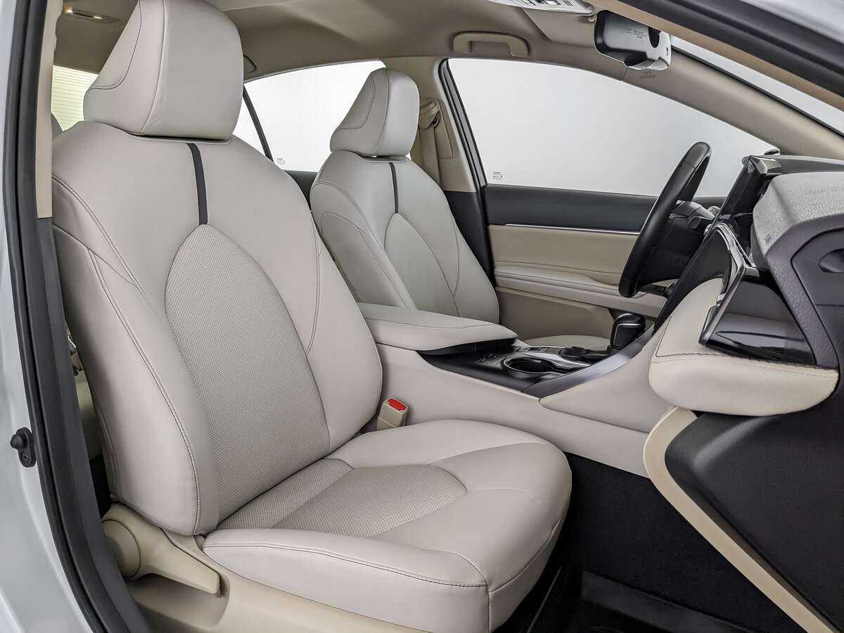 Купить Toyota Camry, 2021, 85 000 км, фото №20