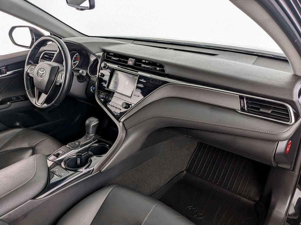 Купить Toyota Camry, 2019, 31 196 км, фото №9
