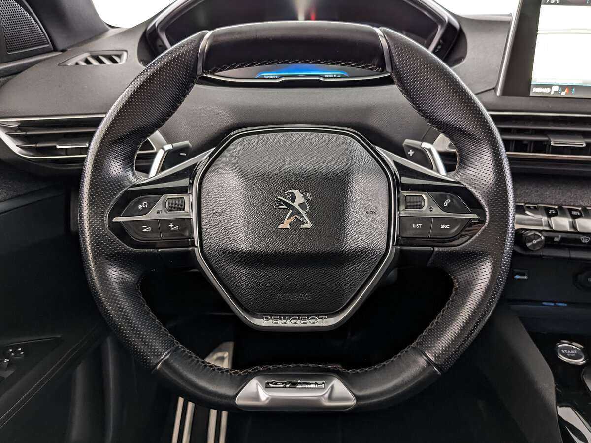 Купить Peugeot 3008, 2018, 187 811 км, фото №16