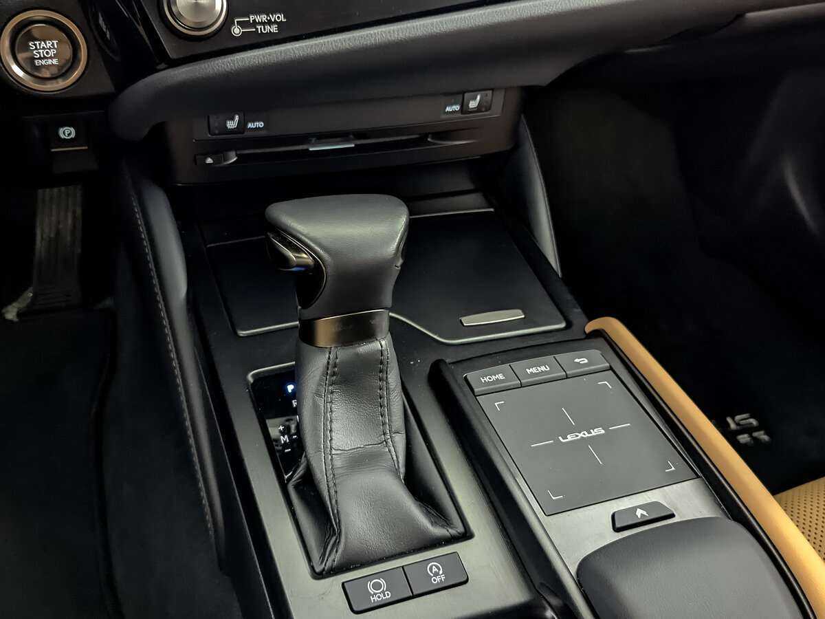 Купить Lexus ES 200, 2022, 7 300 км, фото №24