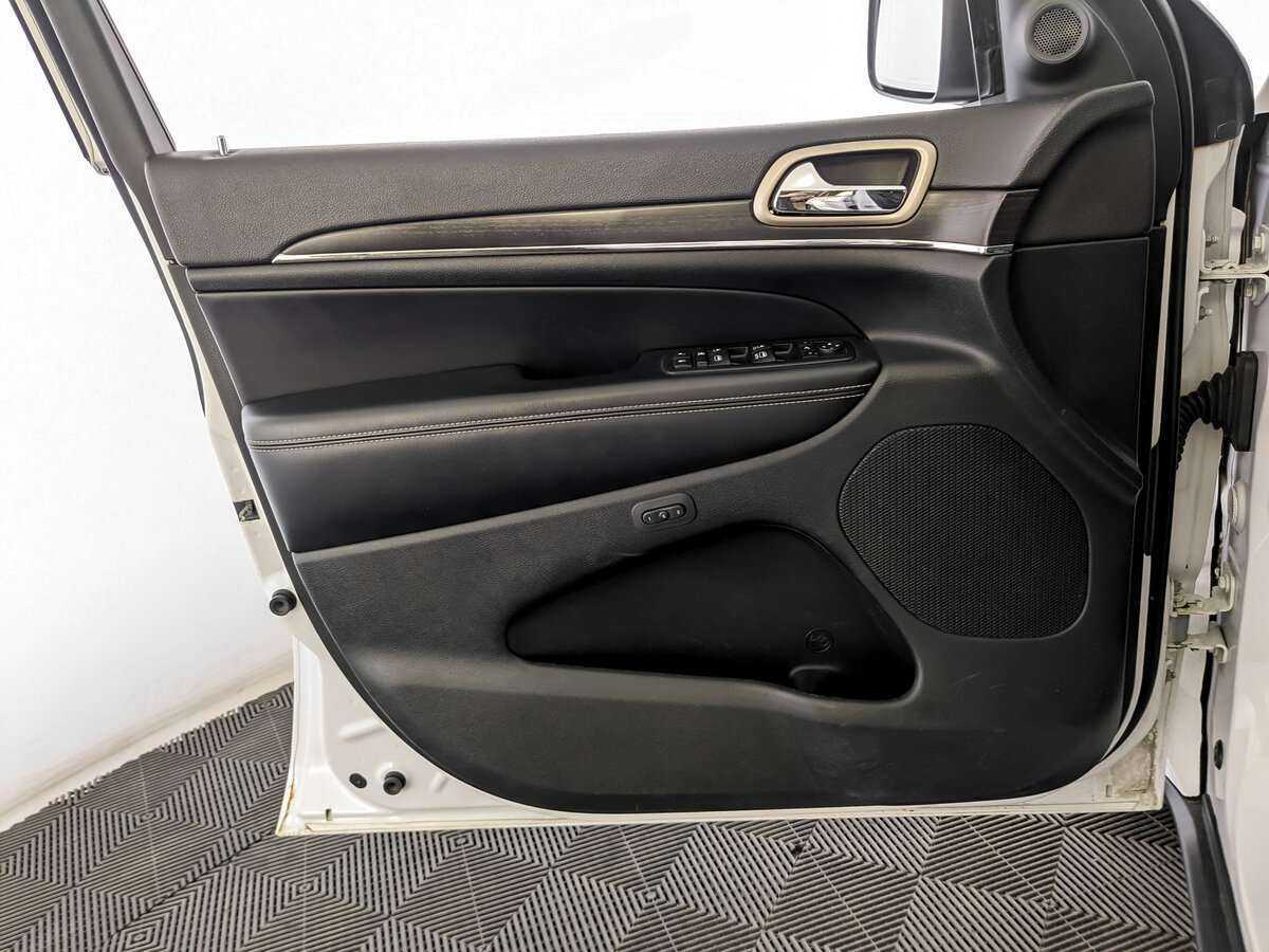 Купить Jeep Grand Cherokee, 2014, 189 194 км, фото №18