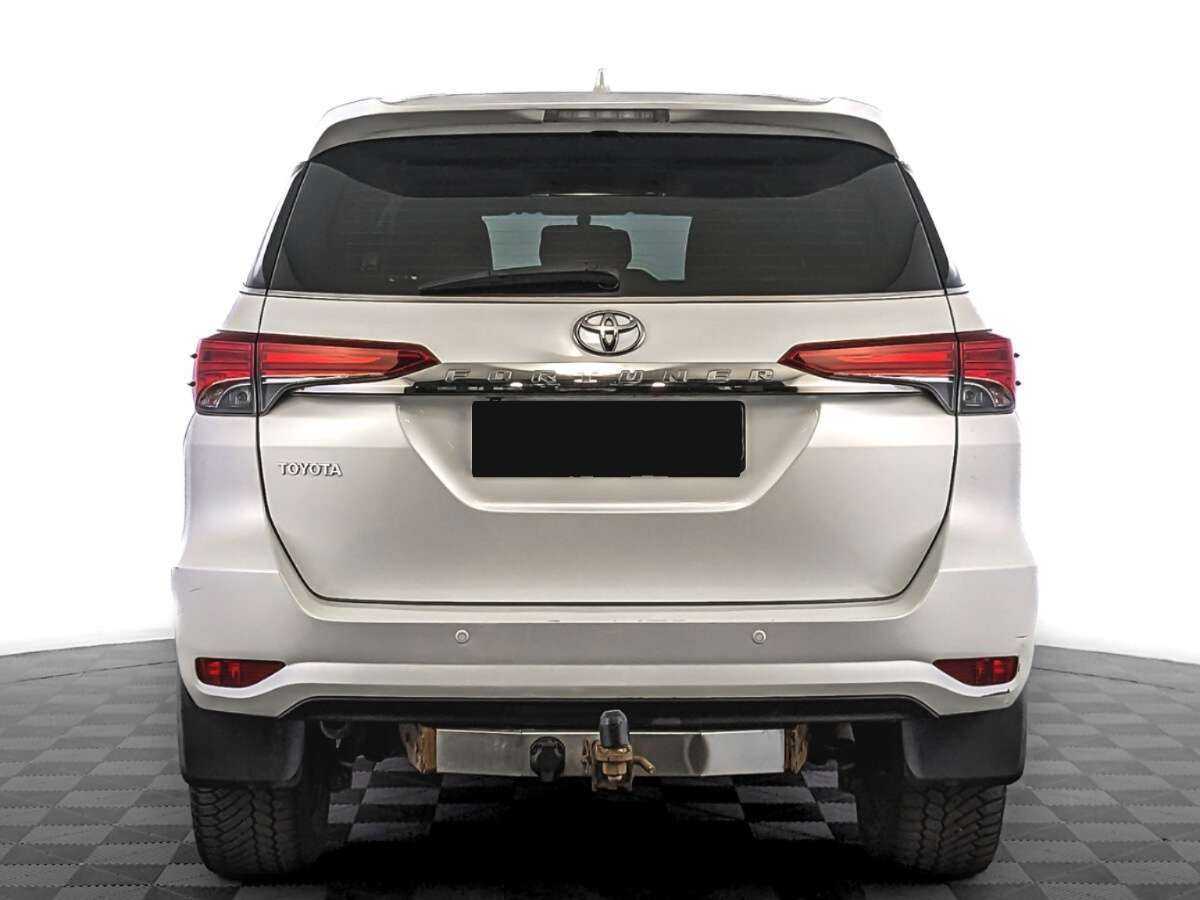 Купить Toyota Fortuner, 2019, 148 000 км, фото №6