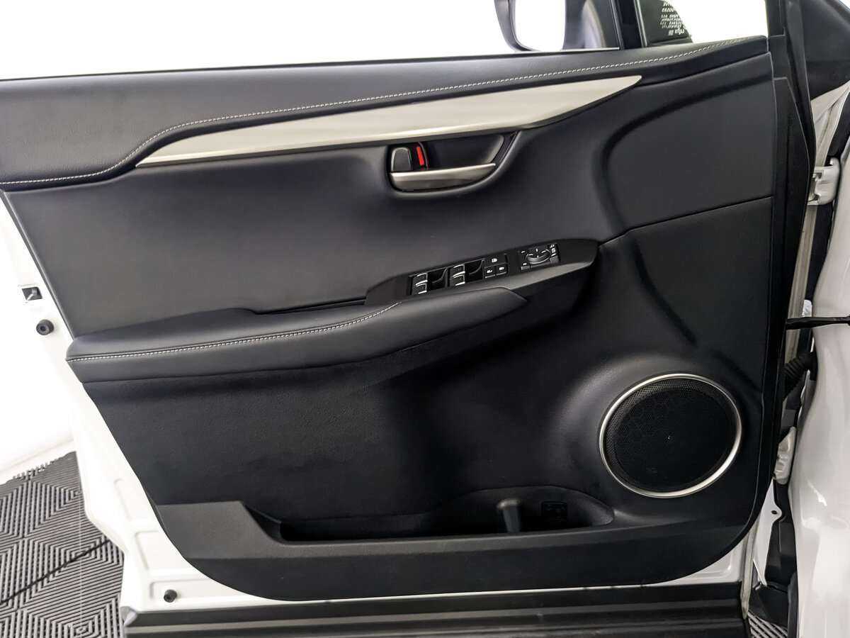 Купить Lexus NX 300, 2021, 71 953 км, фото №15