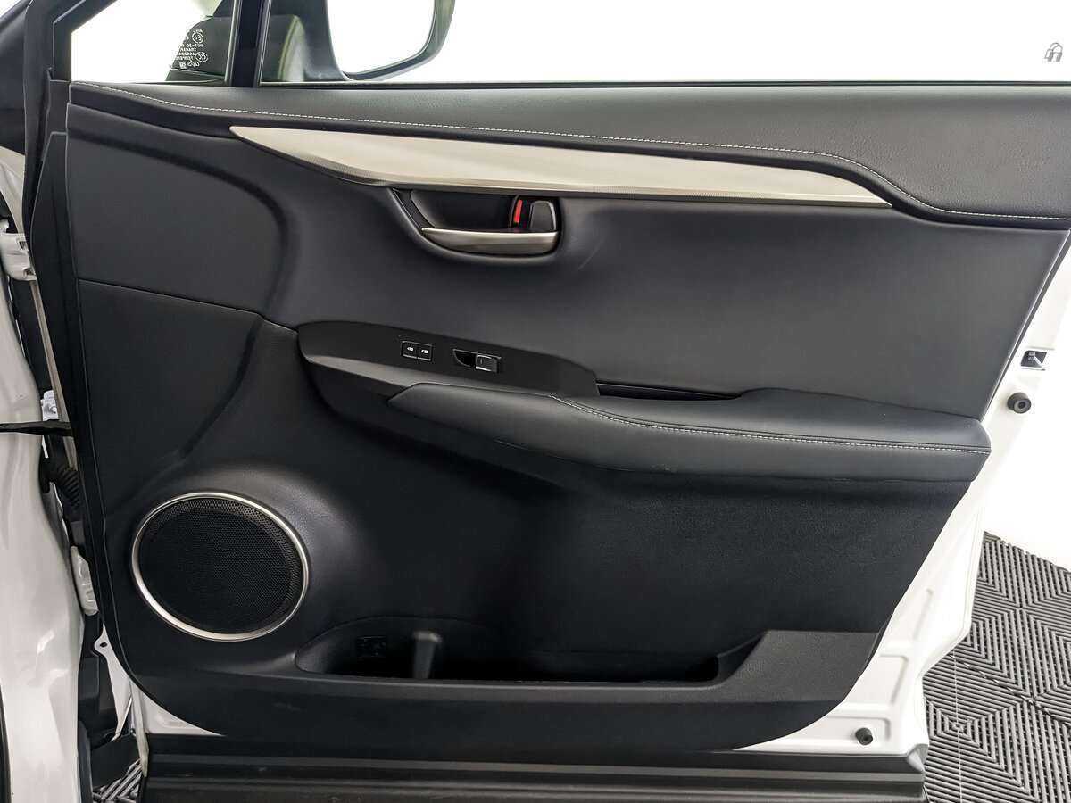 Купить Lexus NX 300, 2021, 71 953 км, фото №23