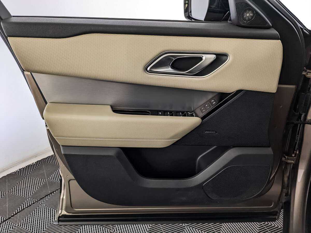 Купить Land Rover Range Rover Velar, 2017, 65 849 км, фото №14