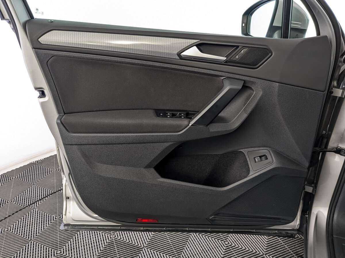 Купить Volkswagen Tiguan, 2021, 23 287 км, фото №19
