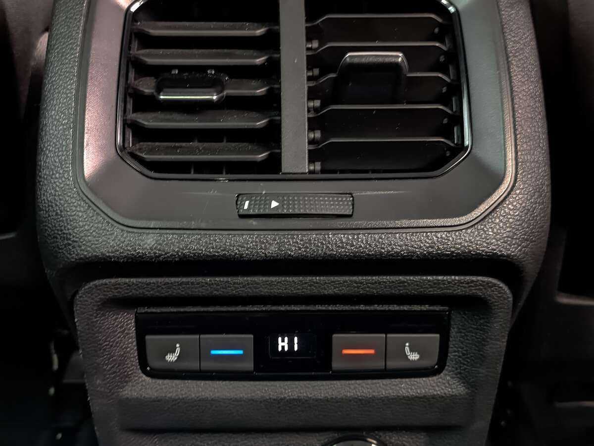 Купить Volkswagen Tiguan, 2021, 23 287 км, фото №26