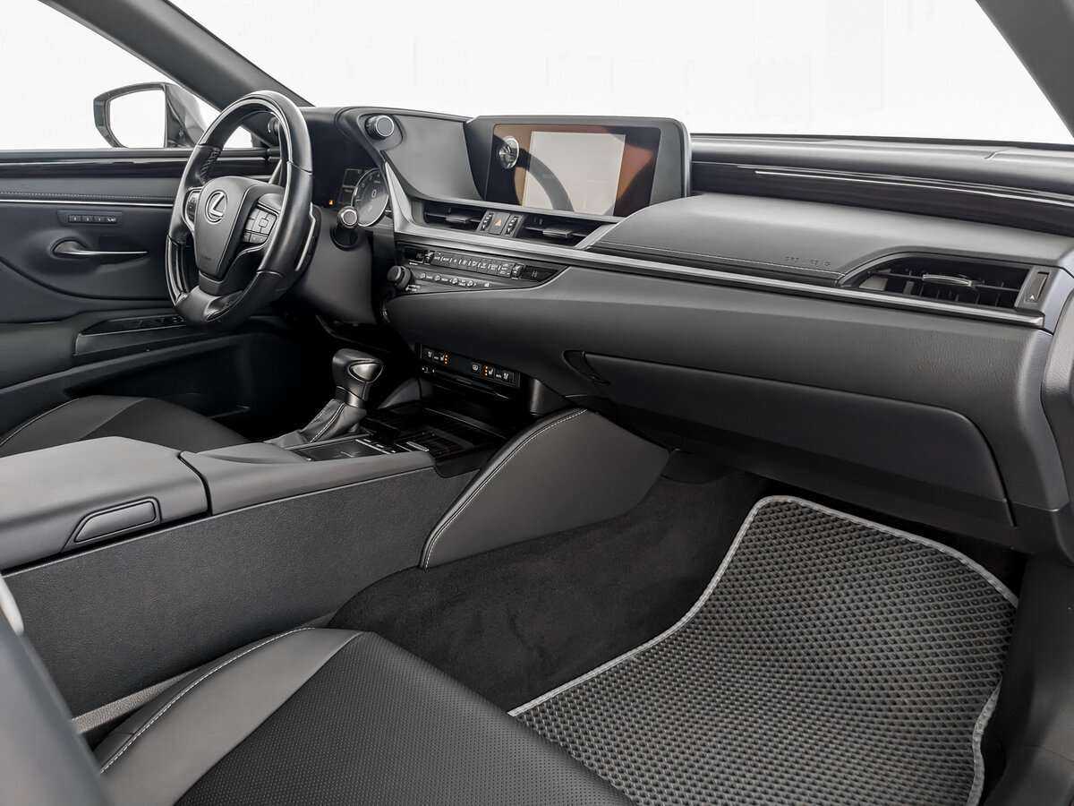 Купить Lexus ES 200, 2020, 89 000 км, фото №9