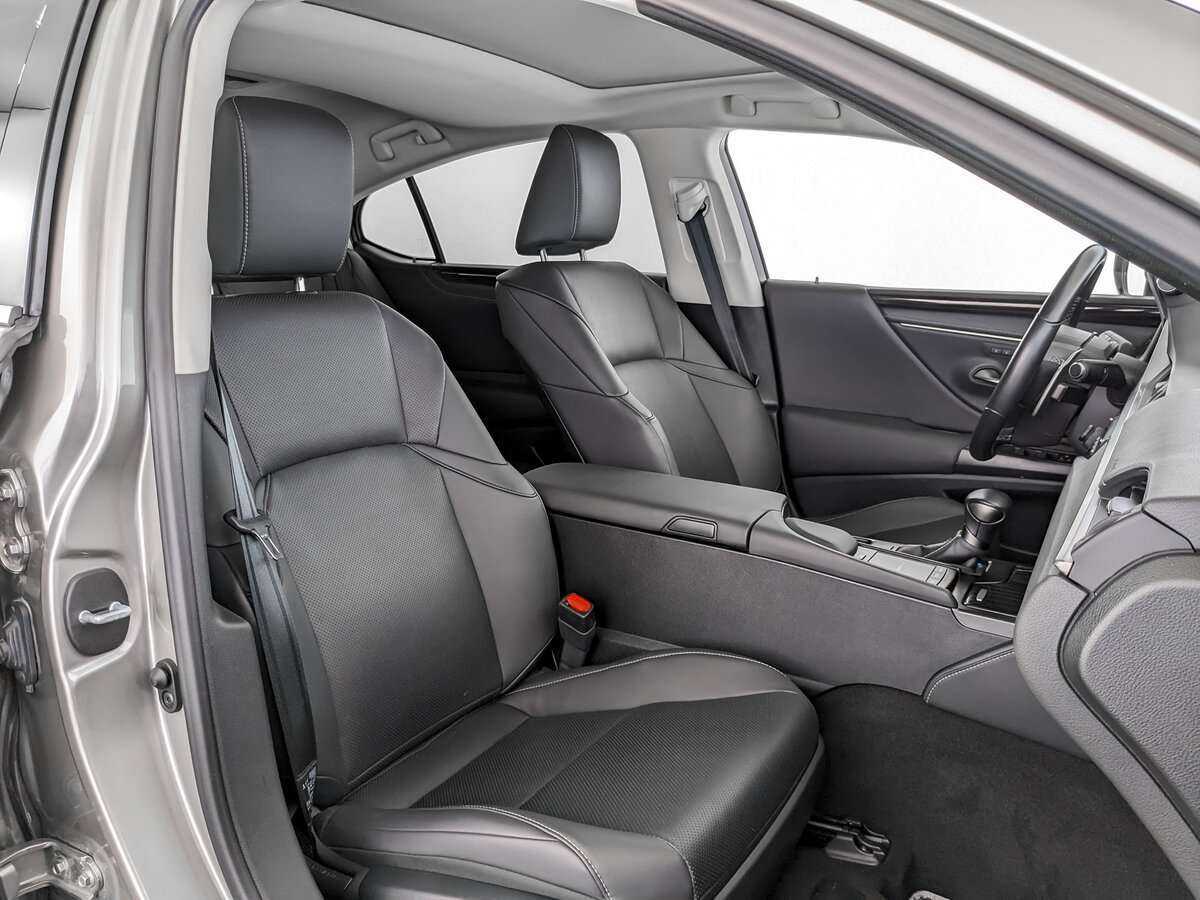 Купить Lexus ES 200, 2020, 89 000 км, фото №20