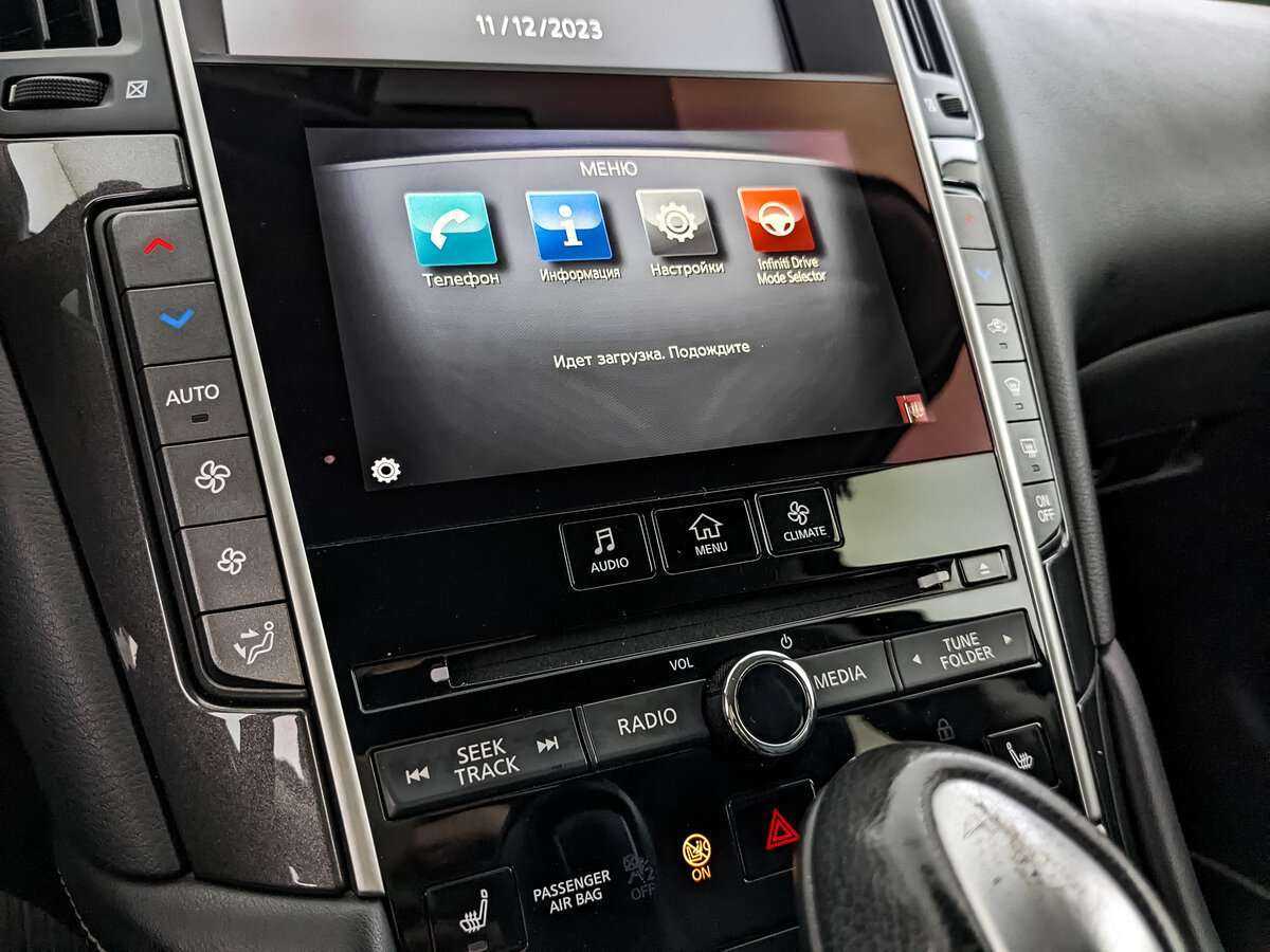 Купить Infiniti Q50, 2016, 107 601 км, фото №16