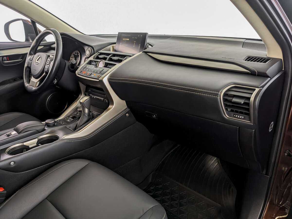 Купить Lexus NX 200, 2017, 69 107 км, фото №9