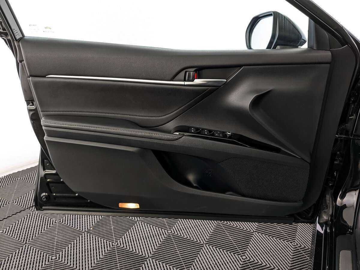 Купить Toyota Camry, 2019, 81 232 км, фото №13