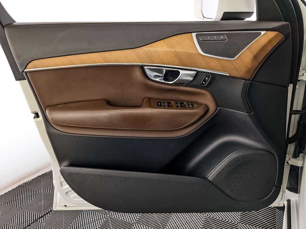 Купить Volvo XC90, 2019, 127 250 км, фото №15