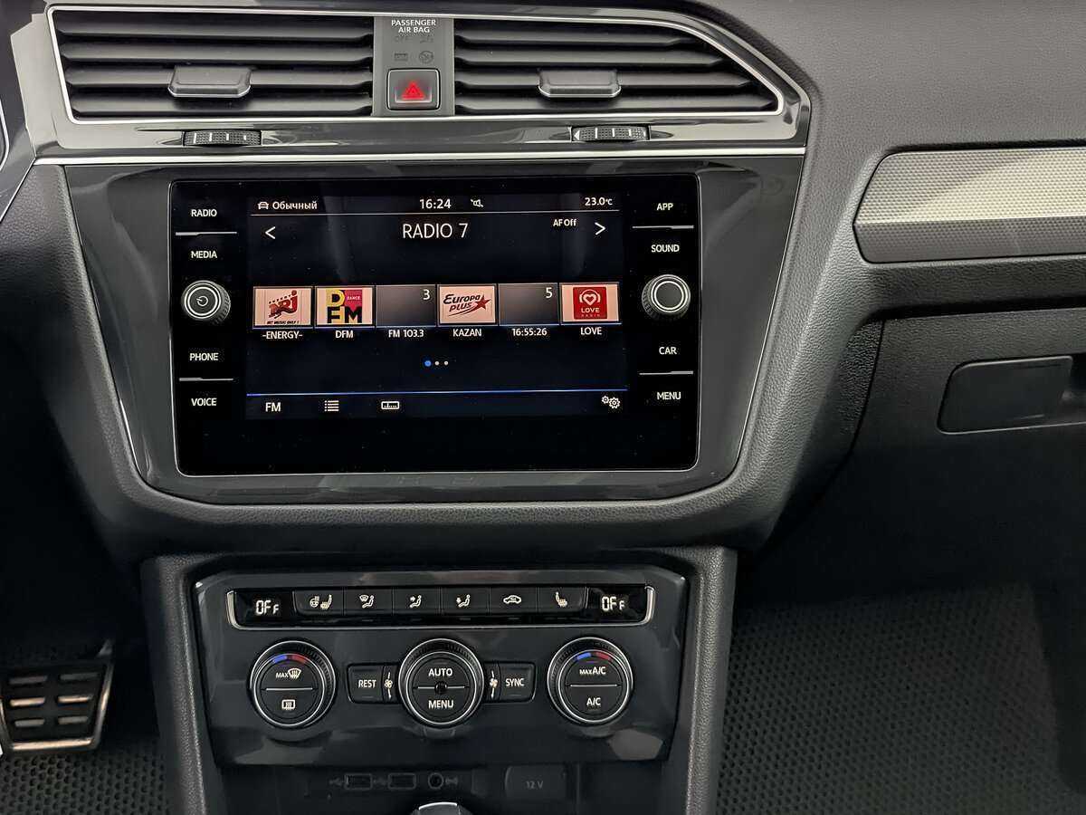 Купить Volkswagen Tiguan, 2020, 80 905 км, фото №17