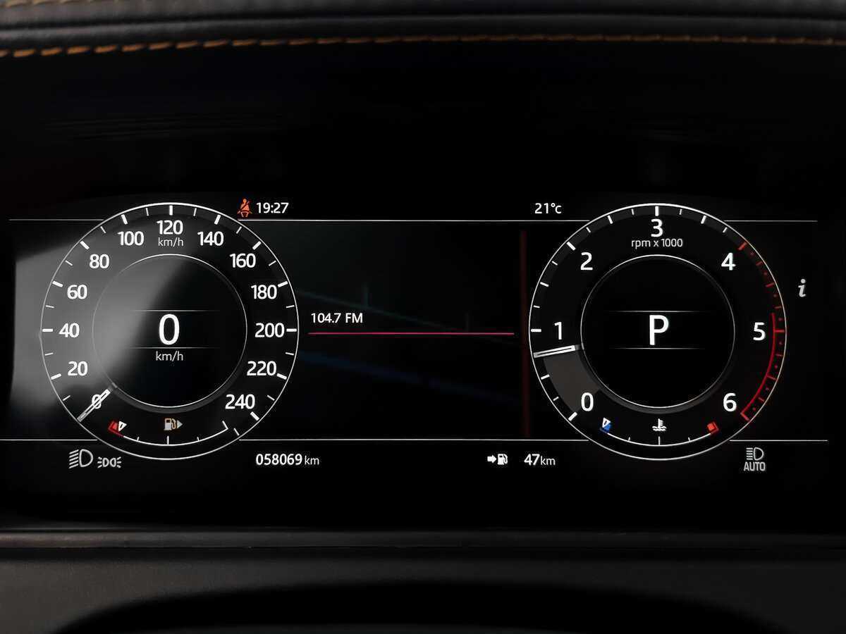 Купить Land Rover Range Rover Velar, 2020, 58 063 км, фото №13