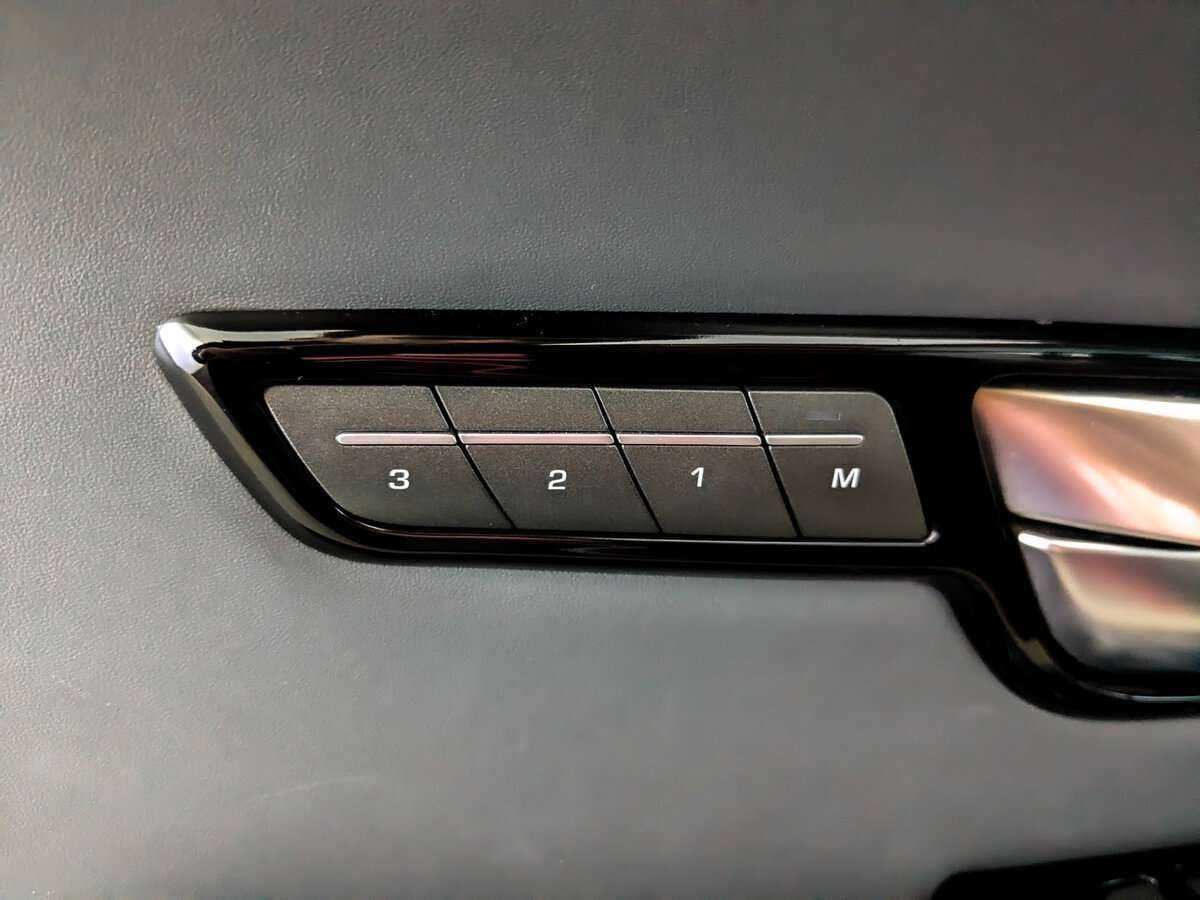 Купить Land Rover Range Rover Evoque, 2015, 150 740 км, фото №22