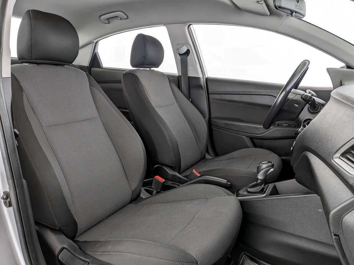 Купить Hyundai Solaris, 2018, 123 821 км, фото №23