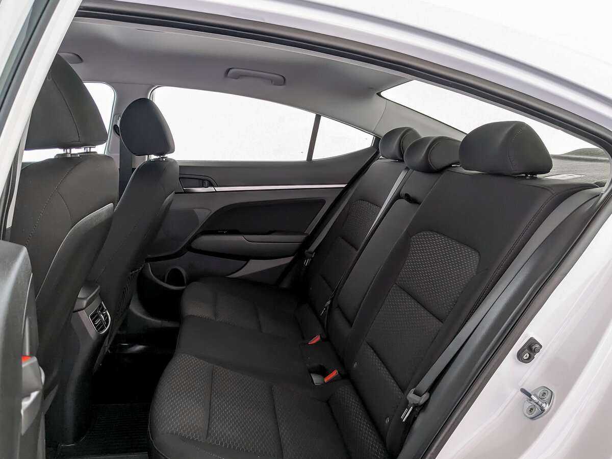 Купить Hyundai Elantra, 2020, 75 339 км, фото №10