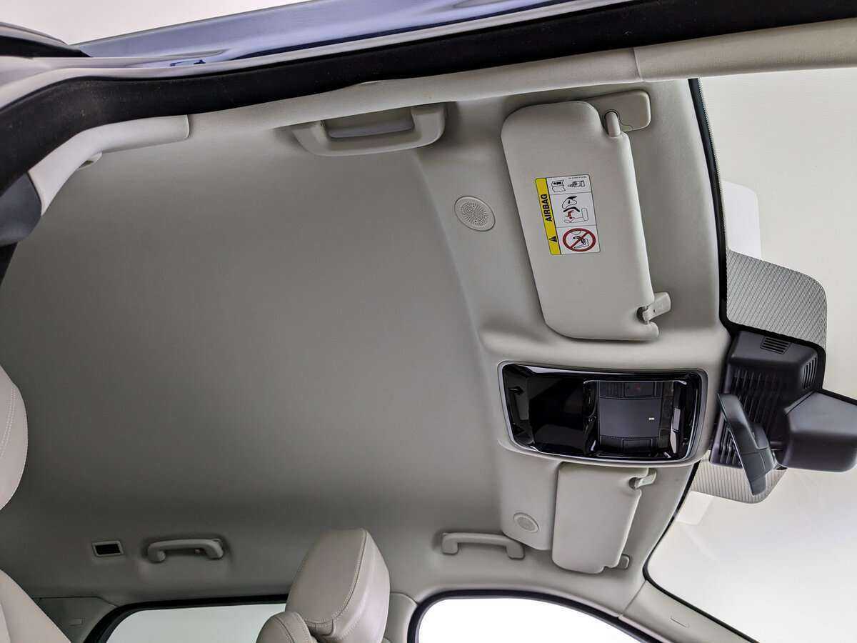 Купить Land Rover Range Rover Velar, 2021, 75 249 км, фото №17