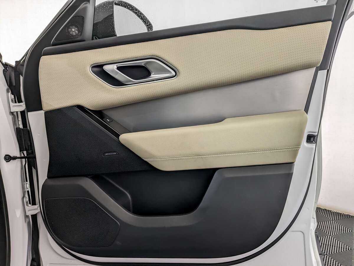 Купить Land Rover Range Rover Velar, 2021, 59 942 км, фото №21