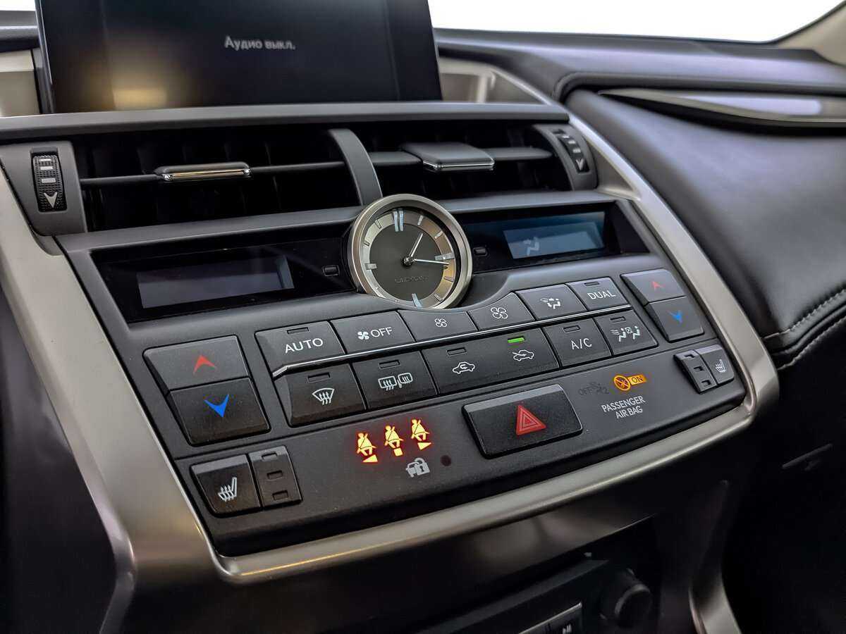 Купить Lexus NX 200, 2017, 117 150 км, фото №21