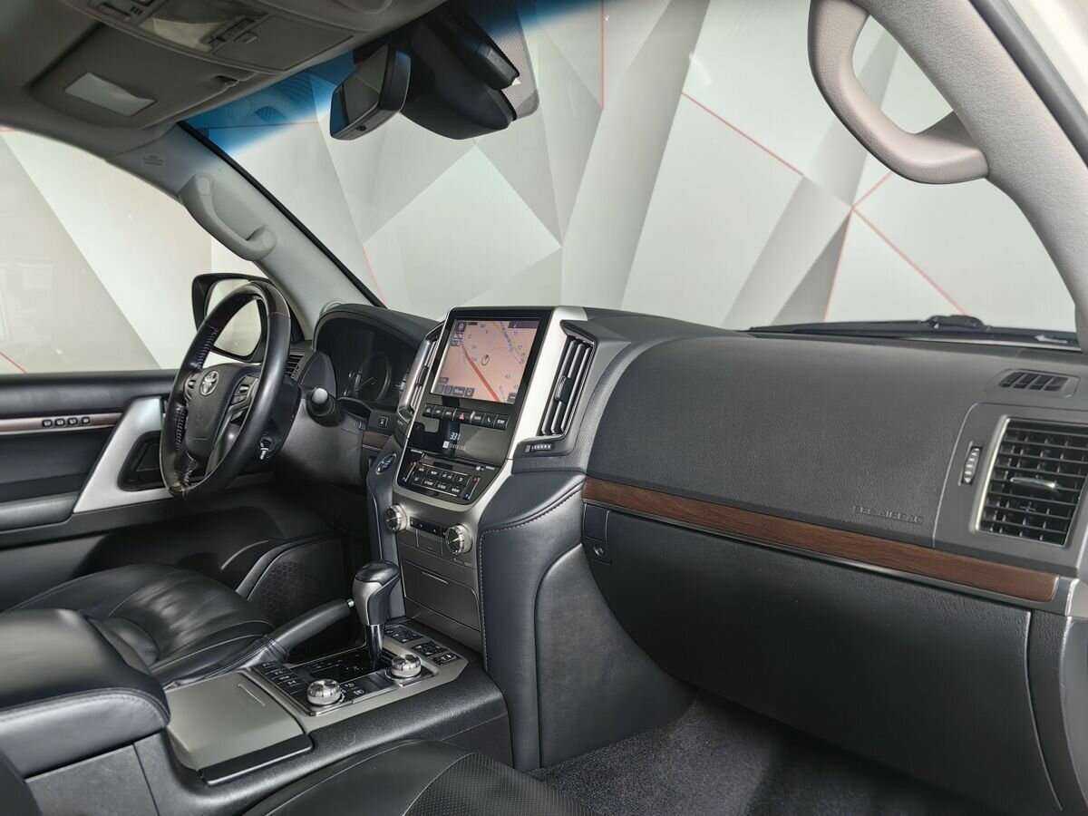 Купить Toyota Land Cruiser, 2018, 187 237 км, фото №9