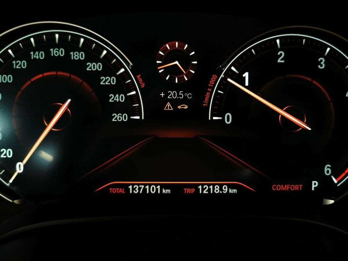 Купить BMW 5 серии 520d xDrive, 2018, 136 803 км, фото №16