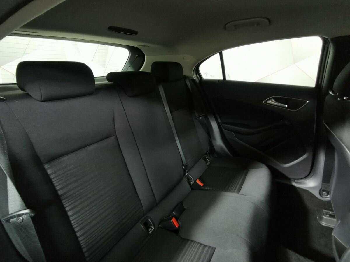 Купить Mercedes-Benz A-Класс 180, 2014, 70 496 км, фото №12