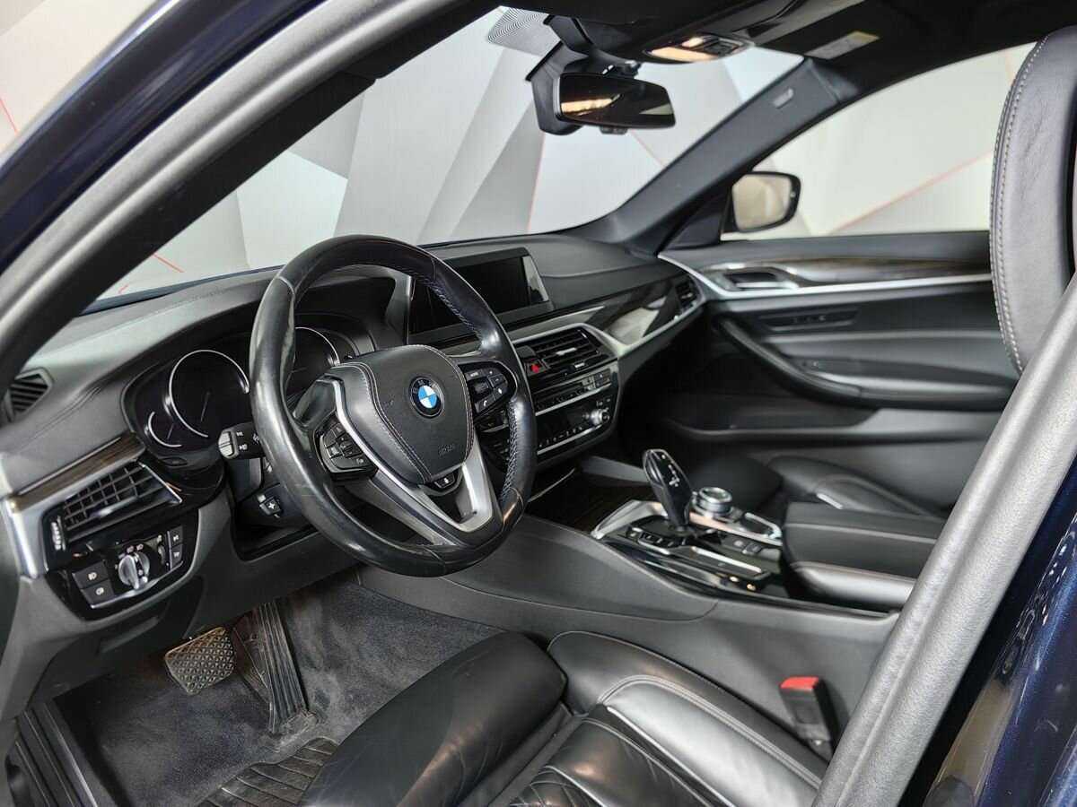 Купить BMW 5 серии 530i xDrive, 2017, 155 765 км, фото №11