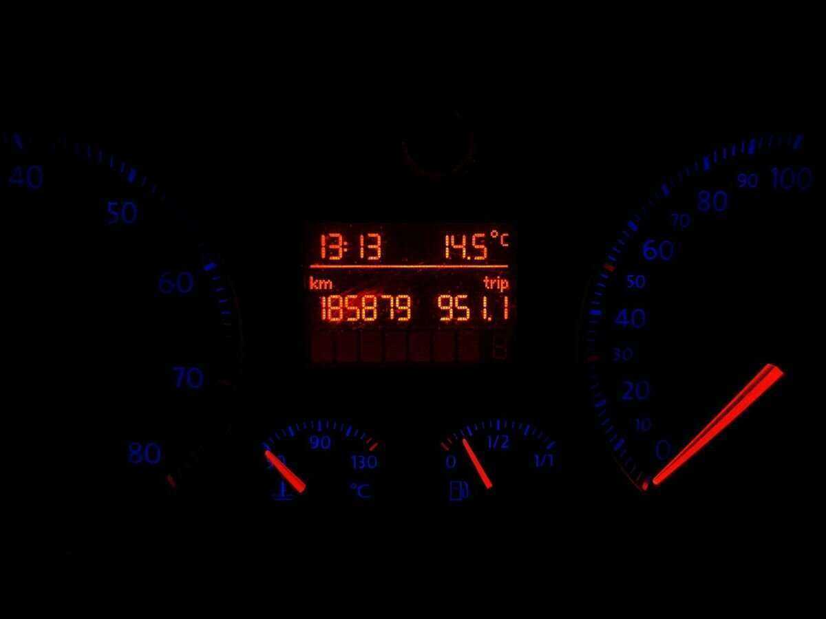 Купить Volkswagen Golf, 2007, 185 877 км, фото №16