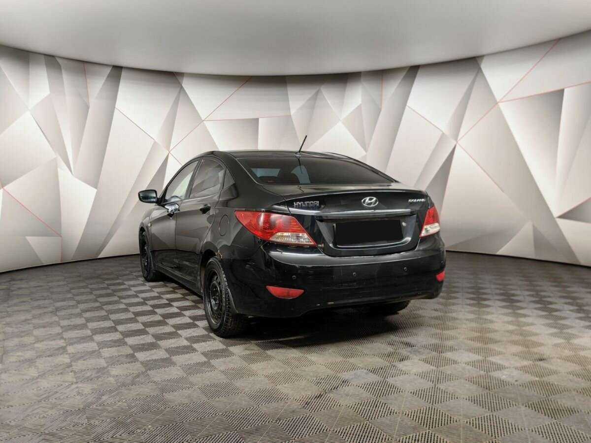 Купить Hyundai Solaris, 2011, 225 830 км, фото №4