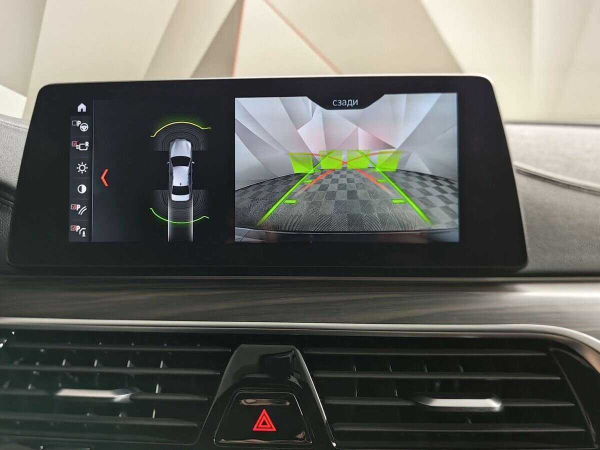 Купить BMW 5 серии 530d xDrive, 2018, 93 359 км, фото №12