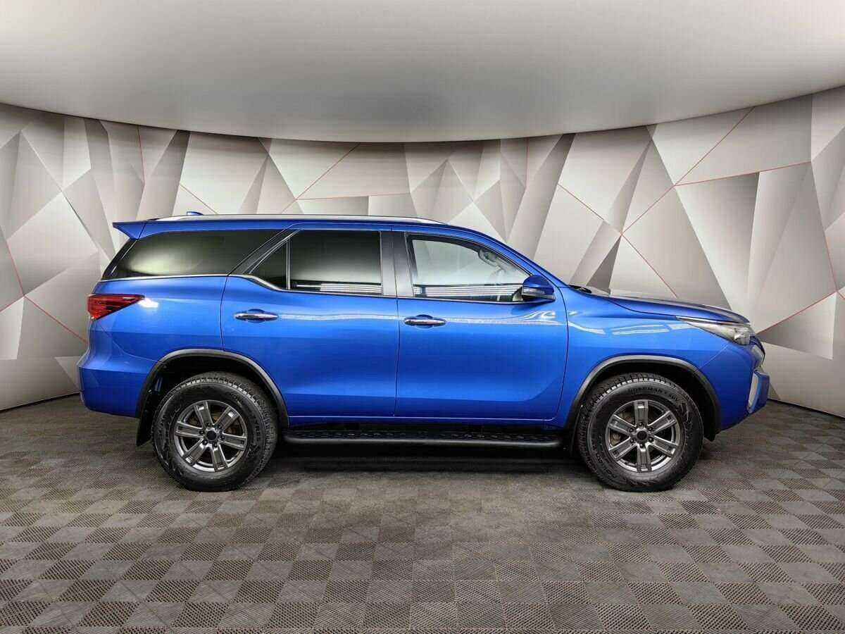 Купить Toyota Fortuner, 2017, 169 579 км, фото №6