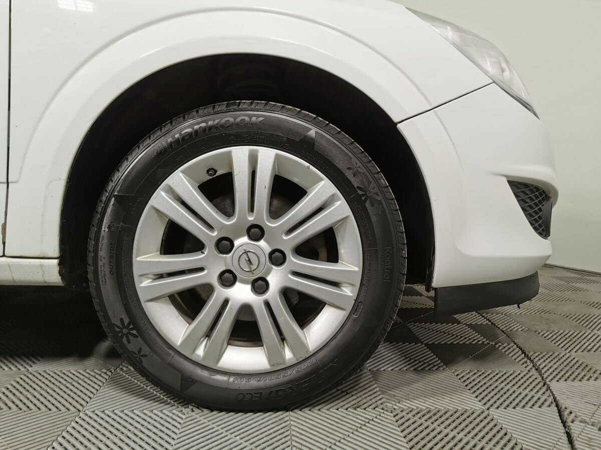 Купить Opel Astra, 2011, 183 818 км, фото №16