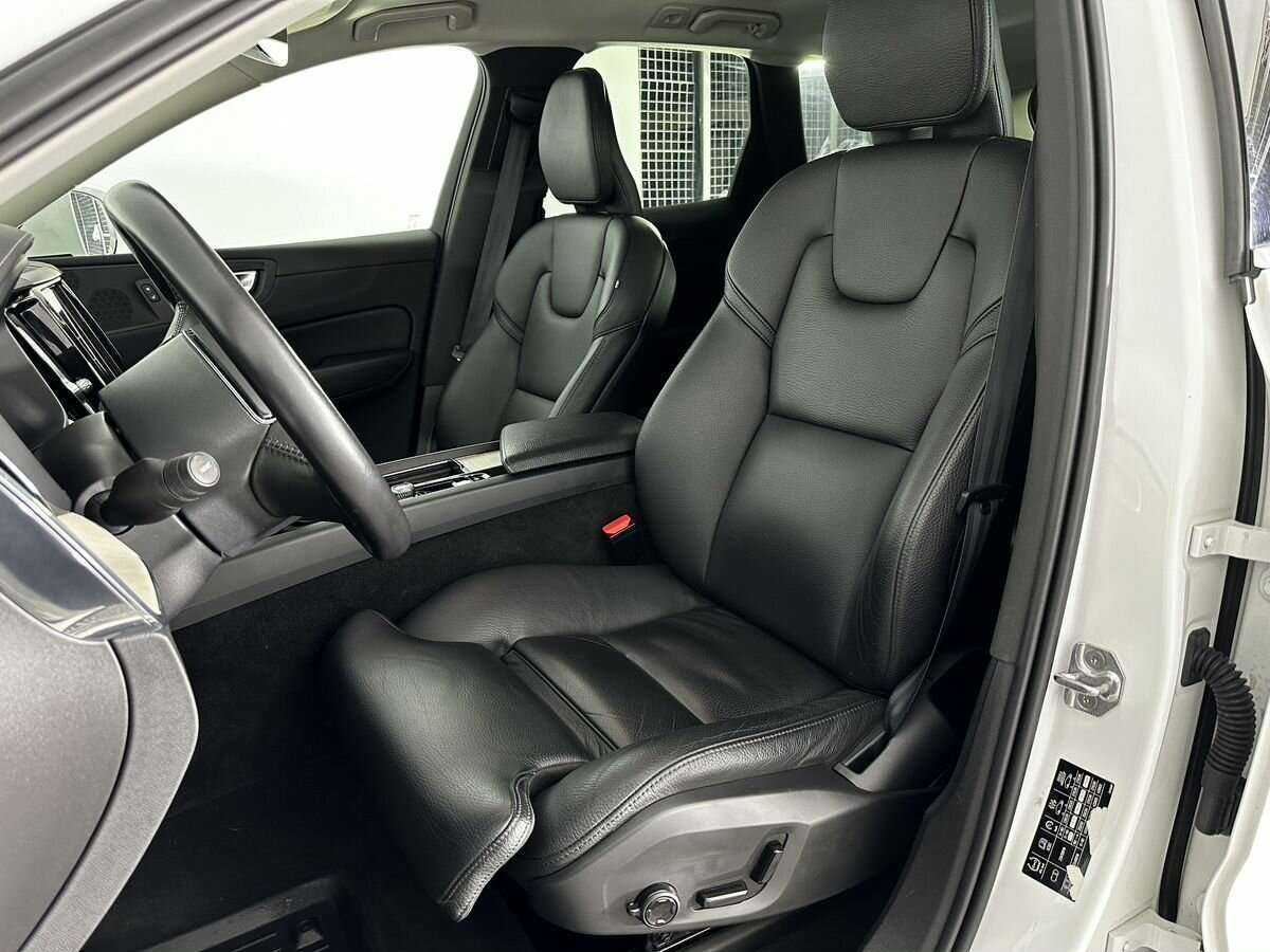 Купить Volvo XC60, 2021, 46 842 км, фото №8