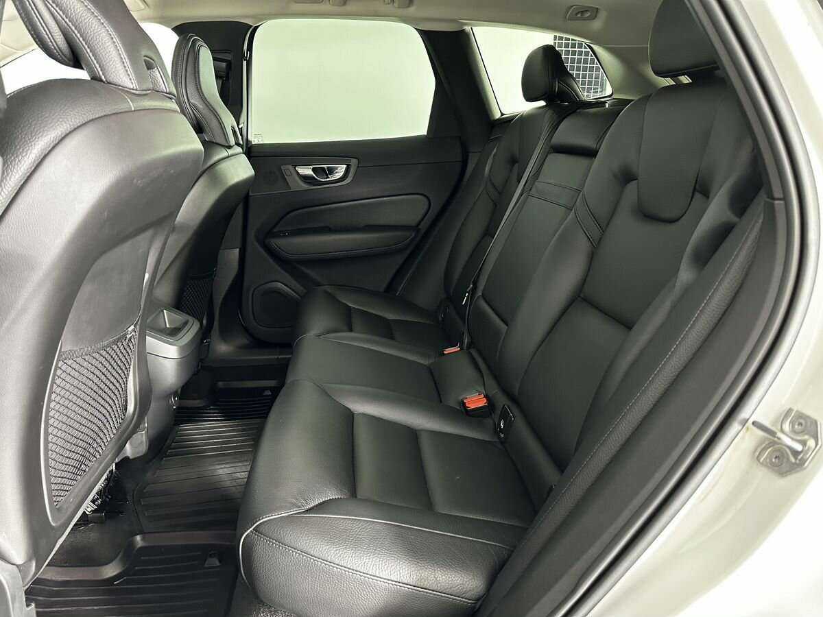 Купить Volvo XC60, 2021, 46 842 км, фото №17