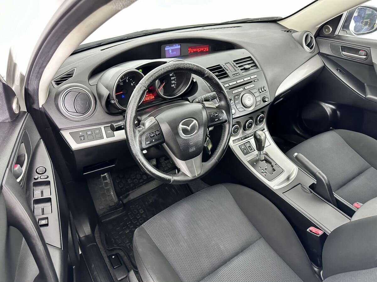 Купить Mazda 3, 2011, 216 146 км, фото №9