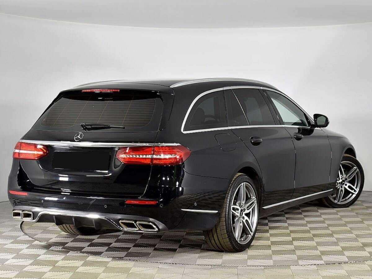 Mercedes-Benz E-Класс