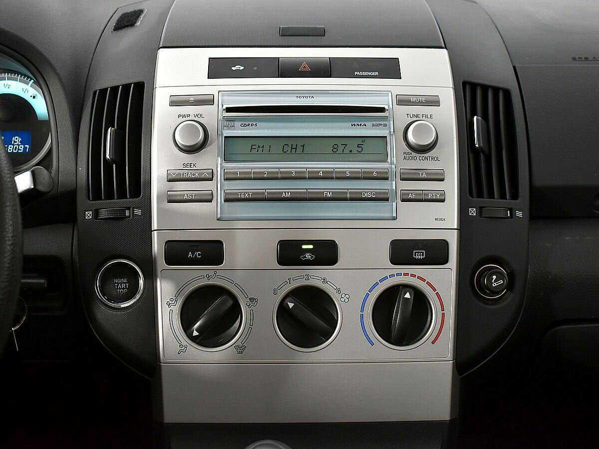 Купить Toyota Corolla Verso, 2008, 68 086 км, фото №13