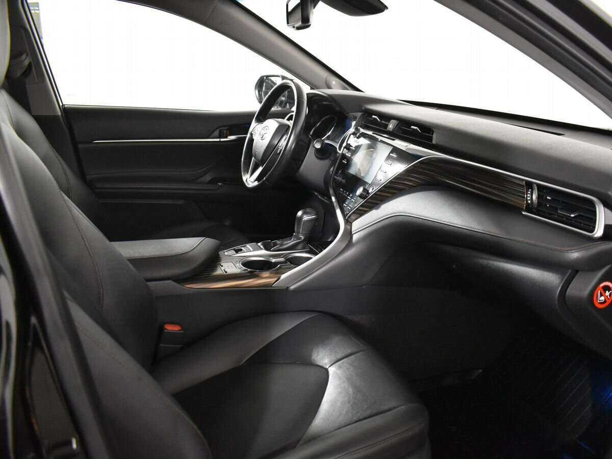 Купить Toyota Camry, 2020, 62 452 км, фото №8