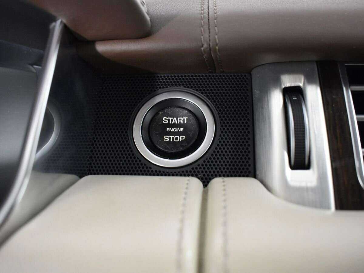 Купить Land Rover Range Rover Long, 2015, 127 243 км, фото №17
