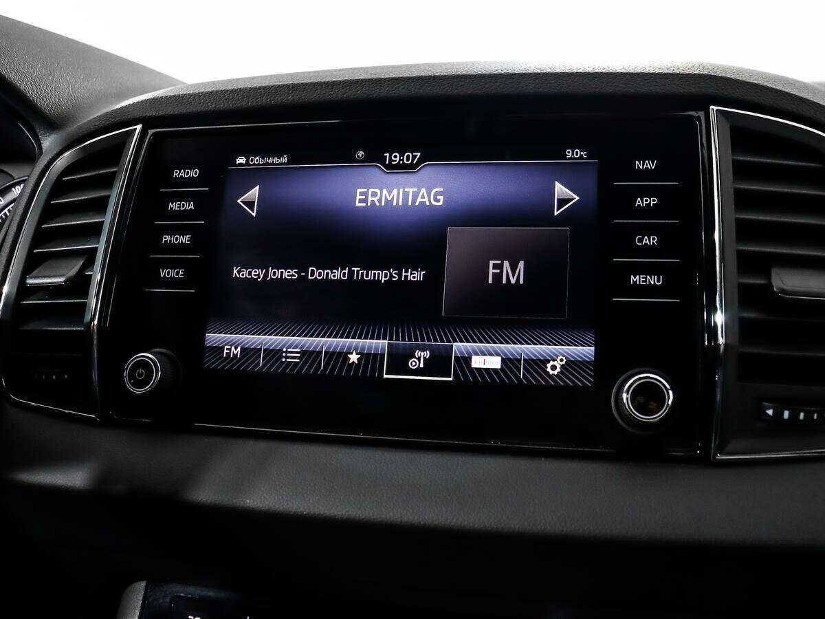 Купить Skoda Karoq DSG6, 2021, 25 685 км, фото №14