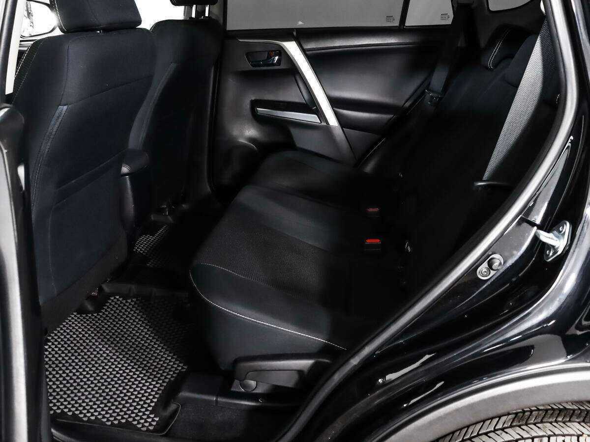 Купить Toyota RAV4, 2016, 59 974 км, фото №9