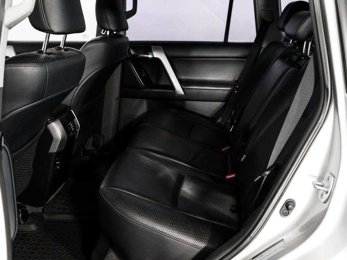 Купить Toyota Land Cruiser Prado, 2011, 193 900 км, фото №13
