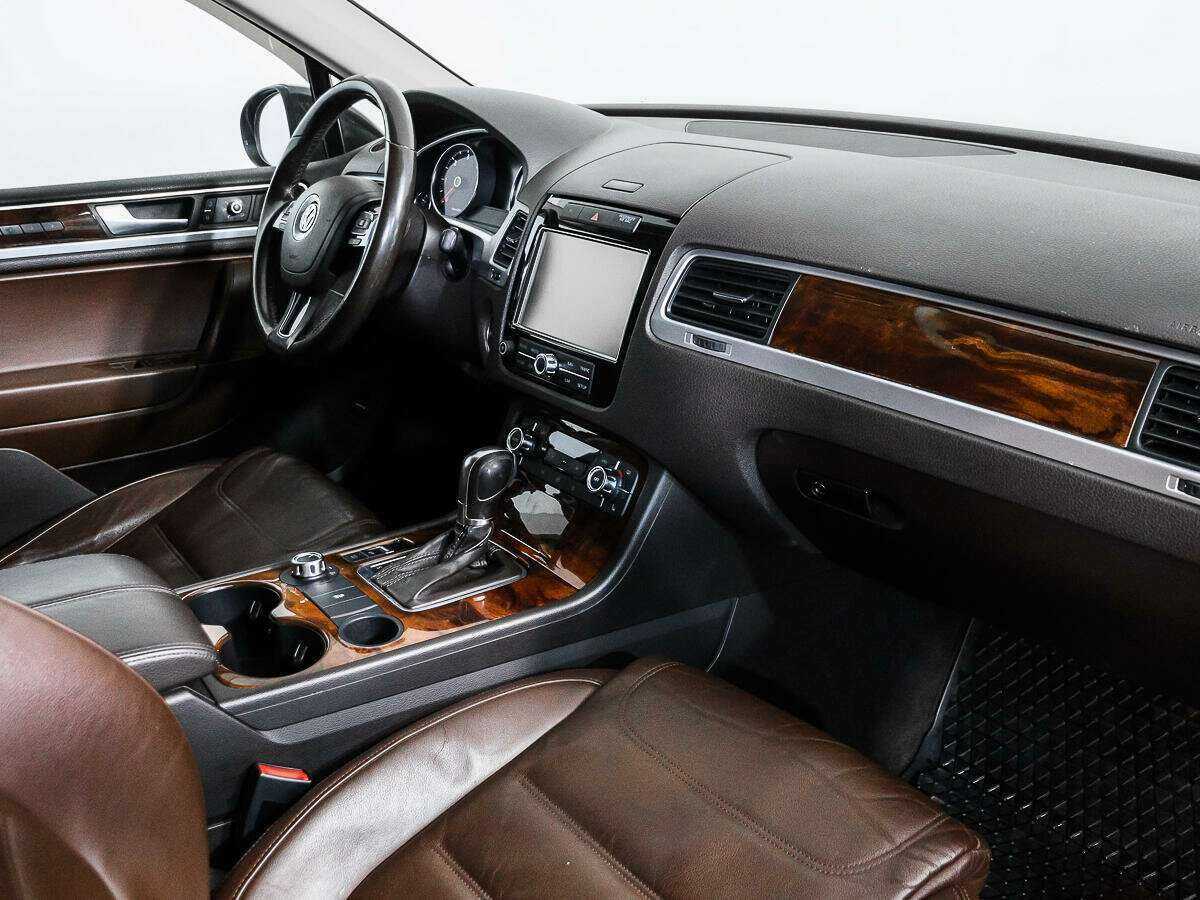 Купить Volkswagen Touareg, 2011, 197 133 км, фото №13