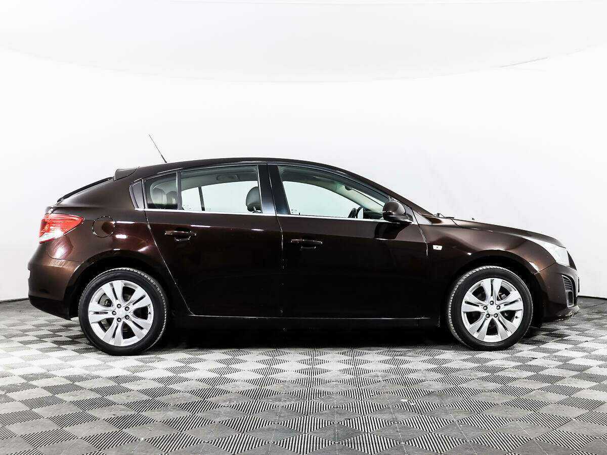 Купить Chevrolet Cruze, 2013, 209 343 км, фото №4